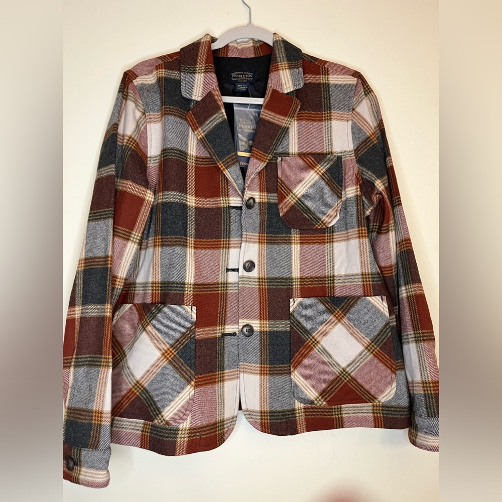 Pendleton Shirt Jacket New With Tags Womens Large 100% Virgin Wool